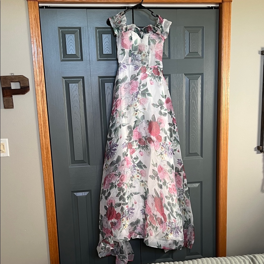 Floral Ruffle Elegate Dress